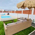 Golden Wave Surf Villa