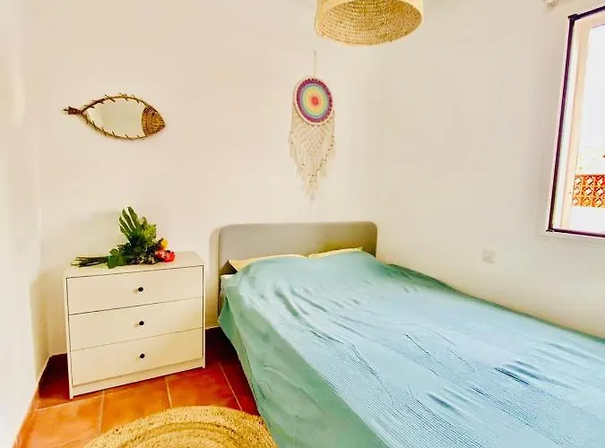 Golden Wave Surf * Κοραλέχο