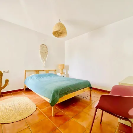 فيلة Golden Wave Surf كوراليهو